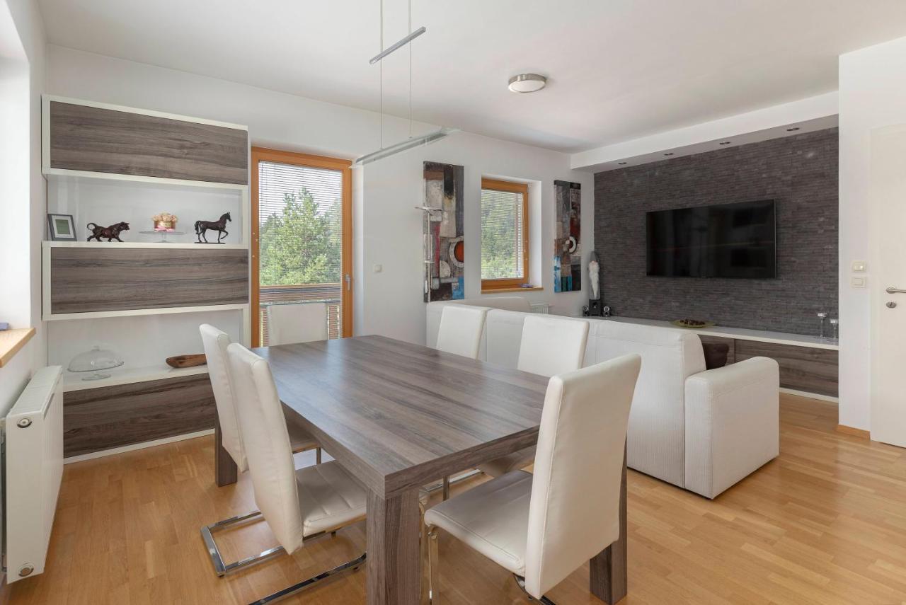 Sunee Apartment Кранска гора Екстериор снимка
