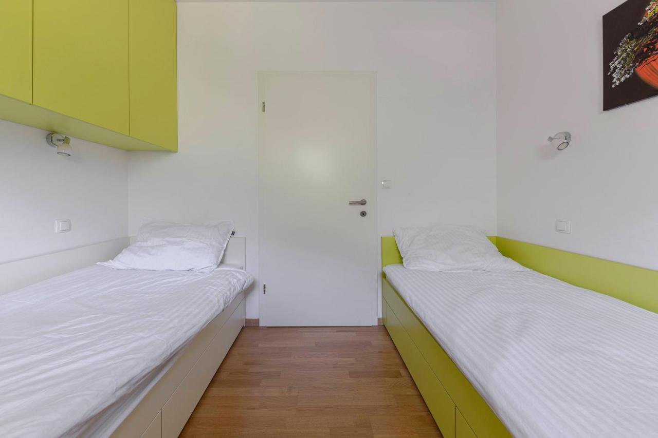 Sunee Apartment Кранска гора Екстериор снимка