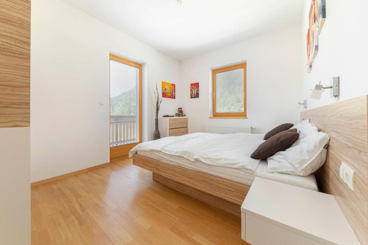 Sunee Apartment Кранска гора Екстериор снимка